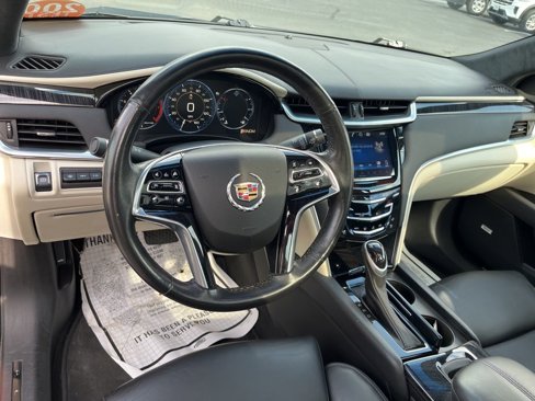 Used 2014 Cadillac XTS Platinum image 10