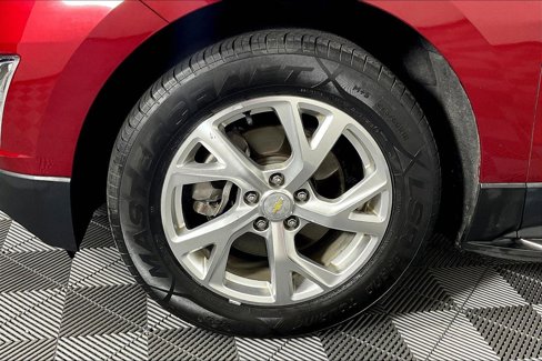 Used 2019 Chevrolet Equinox LT w/ LPO, Hit The Road Package image 11