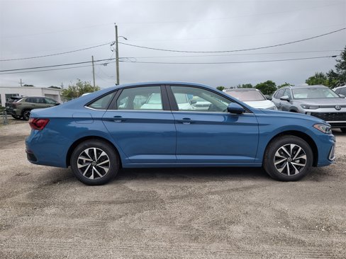 New 2025 Volkswagen Jetta S image 5