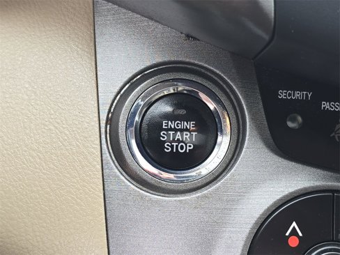 Used 2010 Toyota RAV4 Limited image 17