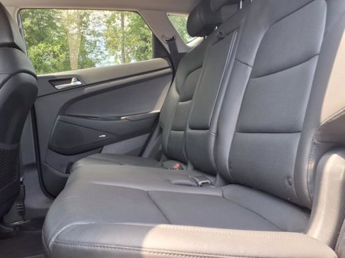 Used 2019 Hyundai Tucson Limited image 14