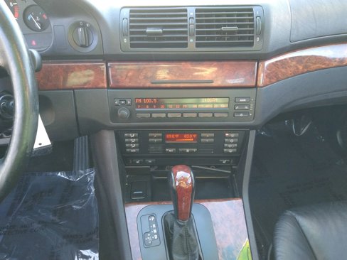 Used 2000 BMW 528i Sedan image 12