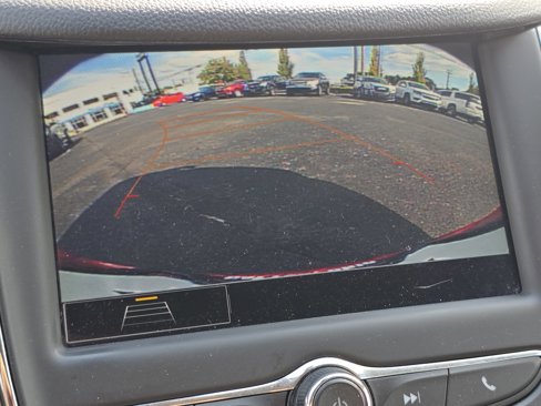 Used 2019 Chevrolet Cruze LT image 3