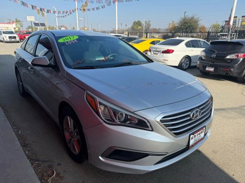 Used 2017 Hyundai Sonata SE image 6