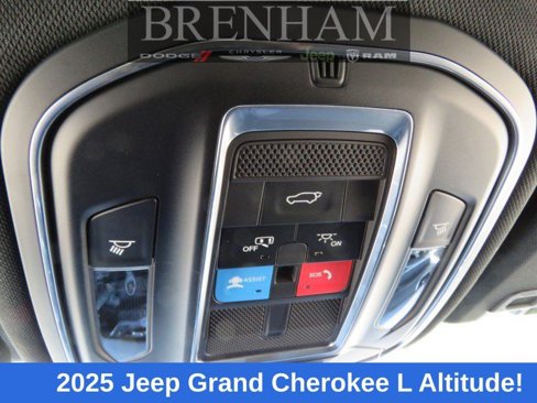 New 2025 Jeep Grand Cherokee L Laredo image 21