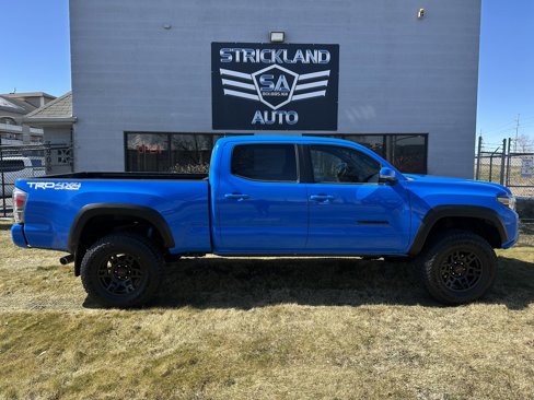 Used 2020 Toyota Tacoma TRD Off-Road image 4