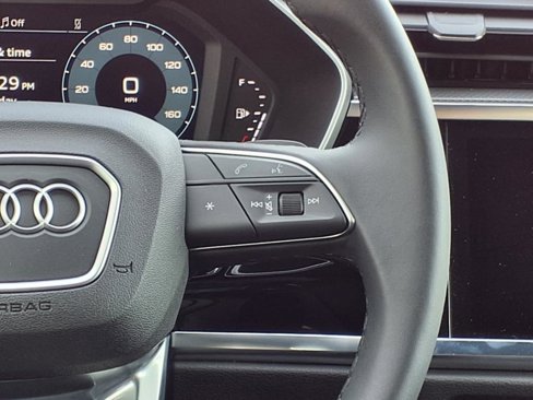 New 2025 Audi Q3 2.0T Premium image 15