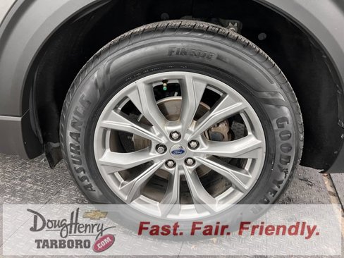 Used 2020 Ford Explorer XLT w/ Equipment Group 202A image 23