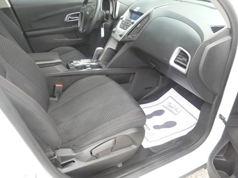 Used 2015 Chevrolet Equinox LS image 10