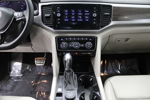 Used 2019 Volkswagen Atlas SEL R-Line image 27