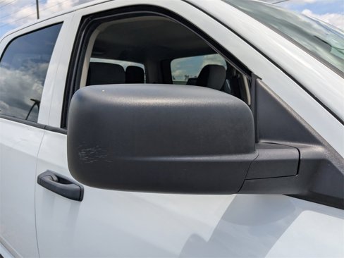 Used 2022 RAM 1500 Classic SLT image 12