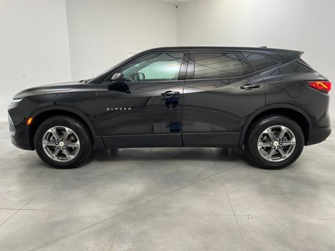 Used 2023 Chevrolet Blazer LT image 4