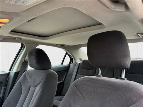 Used 2009 Mercury Milan image 15