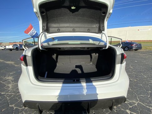 Used 2024 Toyota Corolla SE image 9