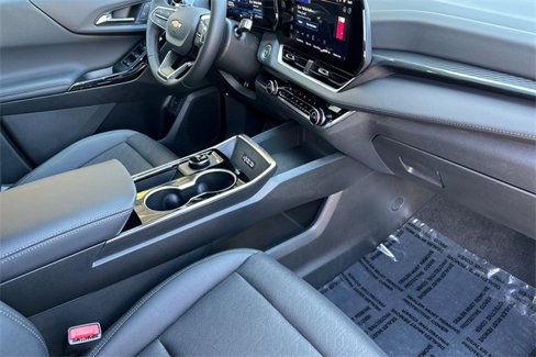New 2026 Chevrolet Equinox LT w/ Convenience Package II image 21