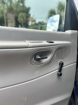 Used 2008 Ford E-150 and Econoline 150 Wagon image 7