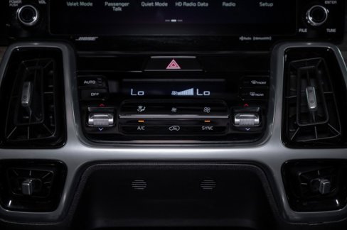 Used 2023 Kia Sorento SX Prestige image 16