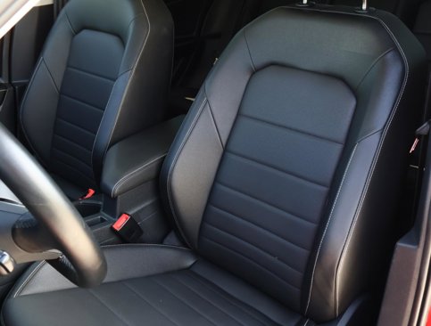 Used 2023 Volkswagen Jetta SE image 13