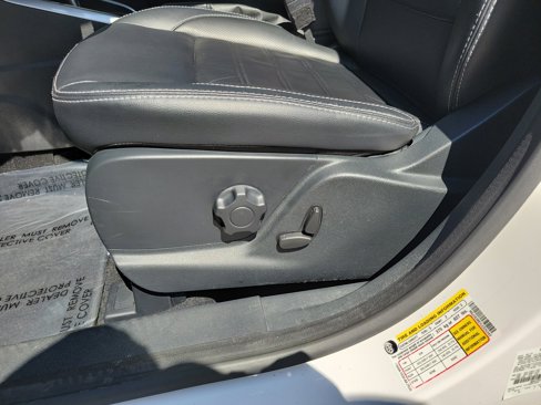Used 2020 Ford EcoSport Titanium image 10