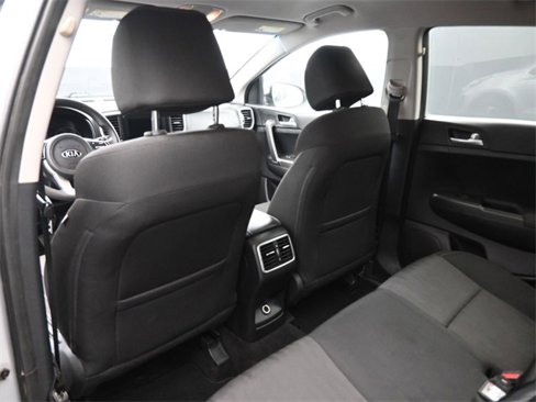 Used 2020 Kia Sportage LX image 23