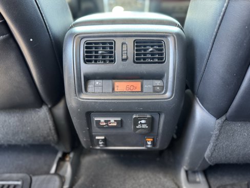 Used 2020 Nissan Pathfinder SL image 13
