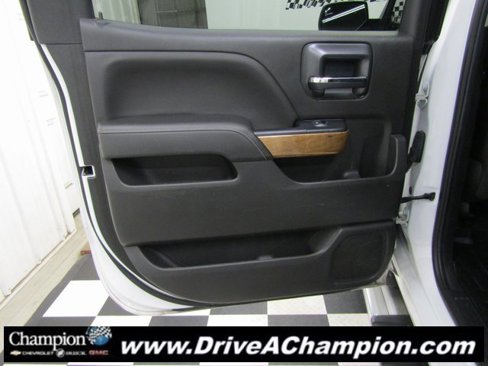 Used 2018 Chevrolet Silverado 1500 LTZ w/ Sport Package image 18