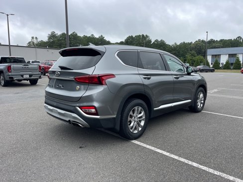 Used 2019 Hyundai Santa Fe SEL image 5