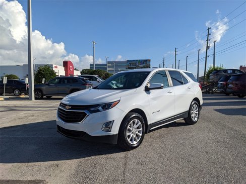Used 2021 Chevrolet Equinox LT image 2