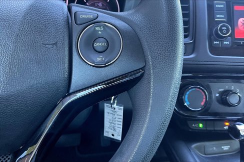 Used 2019 Honda HR-V LX image 11