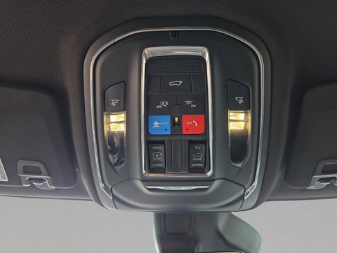 New 2025 Jeep Grand Cherokee L Laredo image 22