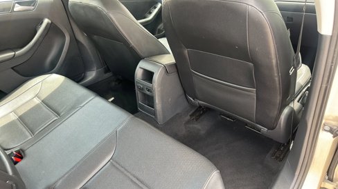 Used 2014 Volkswagen Jetta SE image 14