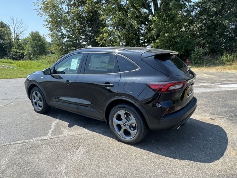 New 2025 Ford Escape ST-Line image 2