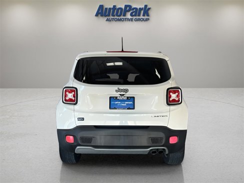 Used 2016 Jeep Renegade Limited image 6