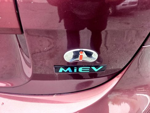 Used 2012 Mitsubishi i SE image 49