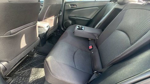 Used 2020 Toyota Prius LE image 16