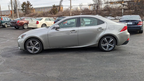 Used 2018 Lexus IS 300 AWD w/ Comfort Package image 18