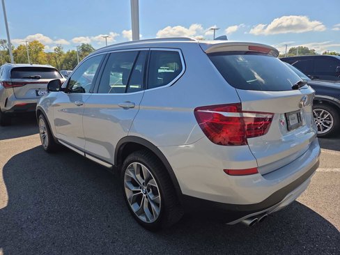 Used 2017 BMW X3 sDrive28i image 5