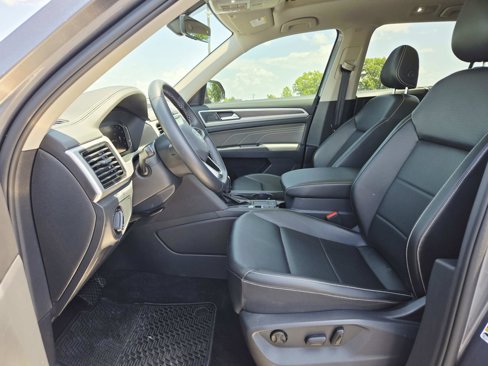 Used 2022 Volkswagen Atlas SE image 13