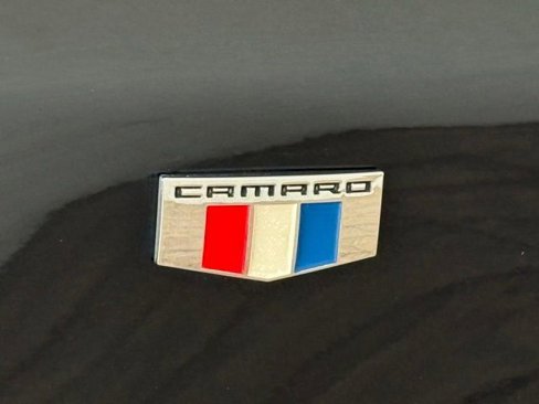Used 2019 Chevrolet Camaro LT image 5