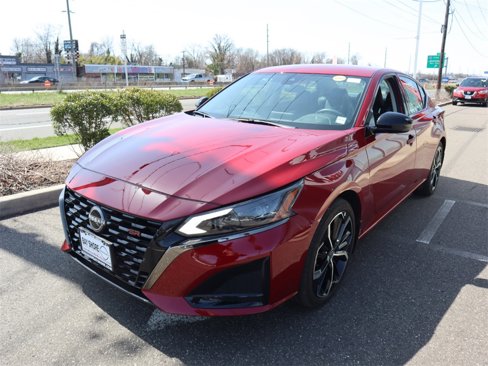 Certified 2023 Nissan Altima 2.5 SR image 9