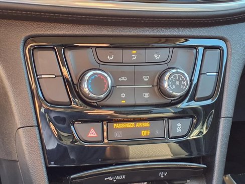 Used 2019 Buick Encore Preferred image 10