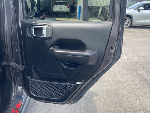 Used 2019 Jeep Wrangler Unlimited Rubicon image 22