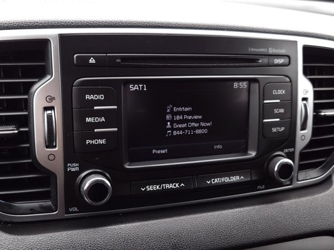 Used 2017 Kia Sportage LX image 16