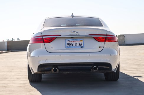 Used 2018 Jaguar XF S image 6