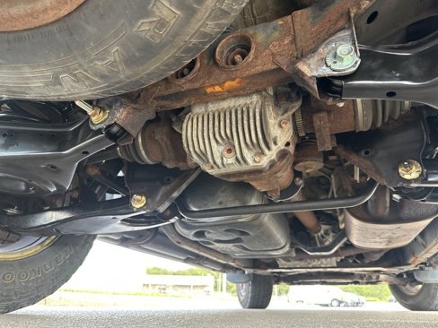 Used 2008 Nissan Pathfinder SE w/ Premium Pkg image 22