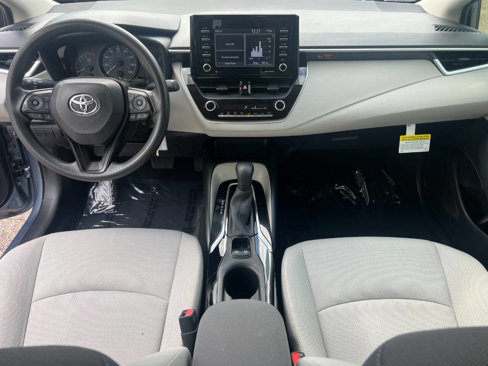 Used 2021 Toyota Corolla L image 12