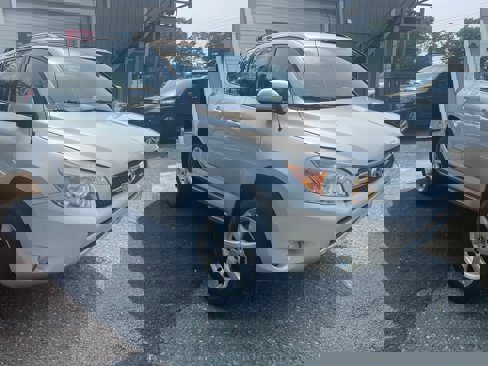 Used 2008 Toyota RAV4 Limited image 3