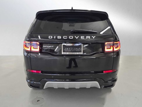 Certified 2025 Land Rover Discovery Sport S image 6