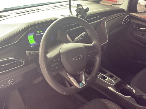 Used 2022 Chevrolet Bolt LT image 8
