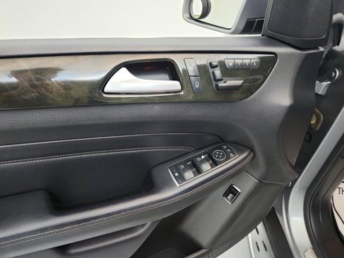 Used 2015 Mercedes-Benz ML 350 4MATIC image 23